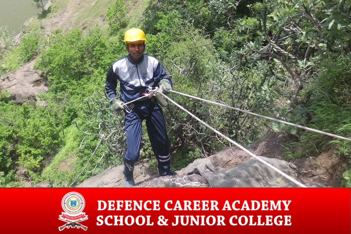 defence-career-academy-aurangabad-outdoor-sports-activities-by the students